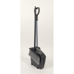 Pelle + balayette aéroport