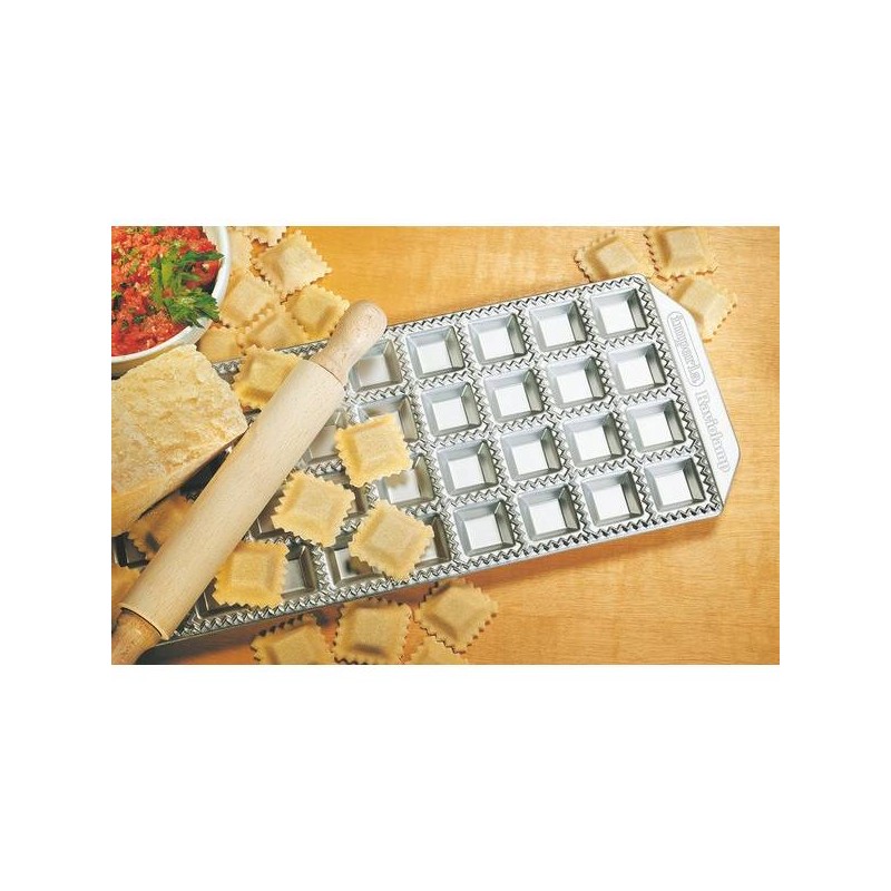 MOULE 36 RAVIOLIS 3,4X3,4 CM + ROULEAU
