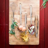 PLANCHE A DECOUPER EN BAMBOU