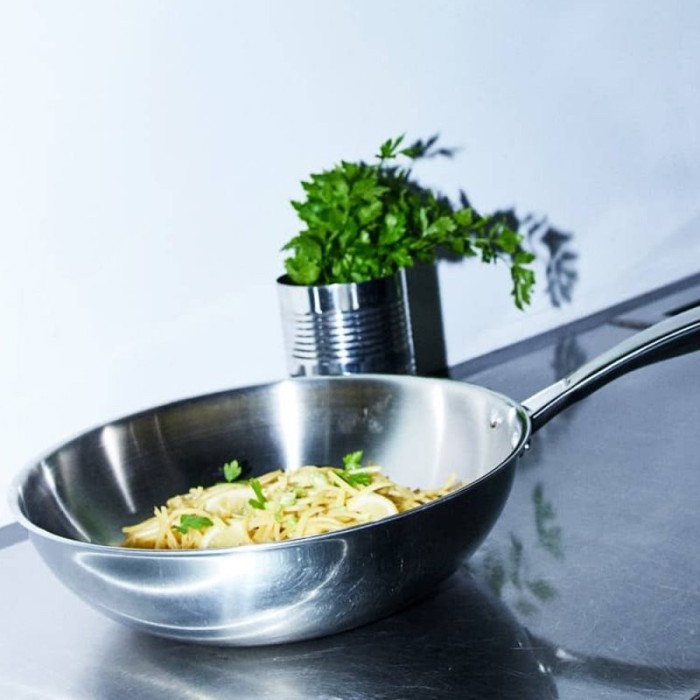 POELE WOK INOX TRIPLI PRO 30 X.8 CM