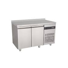 Table gastronorme GN1/1 - Dessus inox avec dosseret - Froid ventilé 0 à +10°C - PNR99A - 270 L - 2 portes - 1345x700x870 mm -